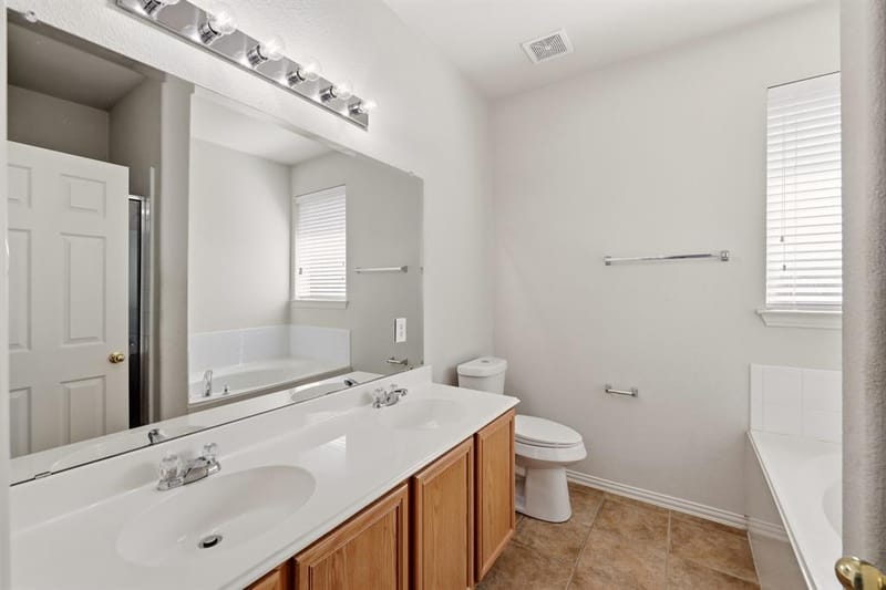 2929 Tangleglen Drive, Rockwall TX 75032 - Photo 8