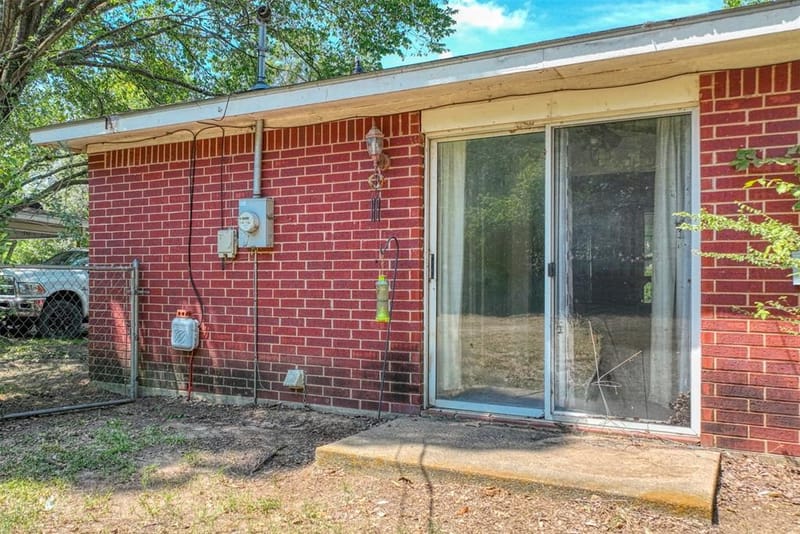 808 N Wright Avenue, Kerens TX 75144 - Photo 6