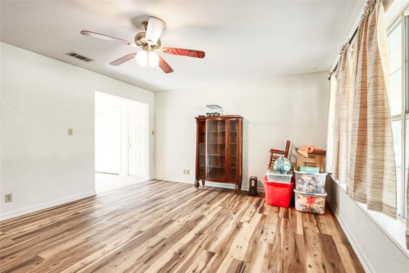 808 N Wright Avenue, Kerens TX 75144 - Photo 4