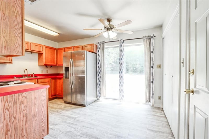 808 N Wright Avenue, Kerens TX 75144 - Photo 8