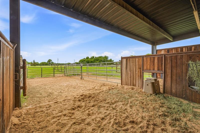 5255 Dennis Road Road, Weatherford TX 76087 - Photo 29