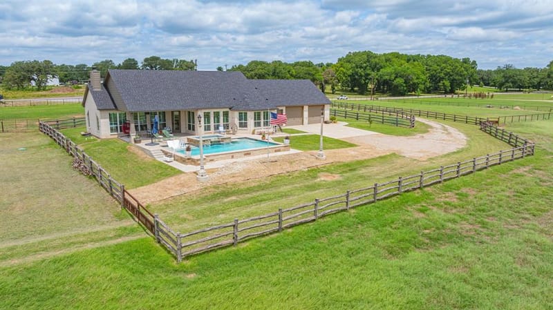 5255 Dennis Road Road, Weatherford TX 76087 - Photo 4
