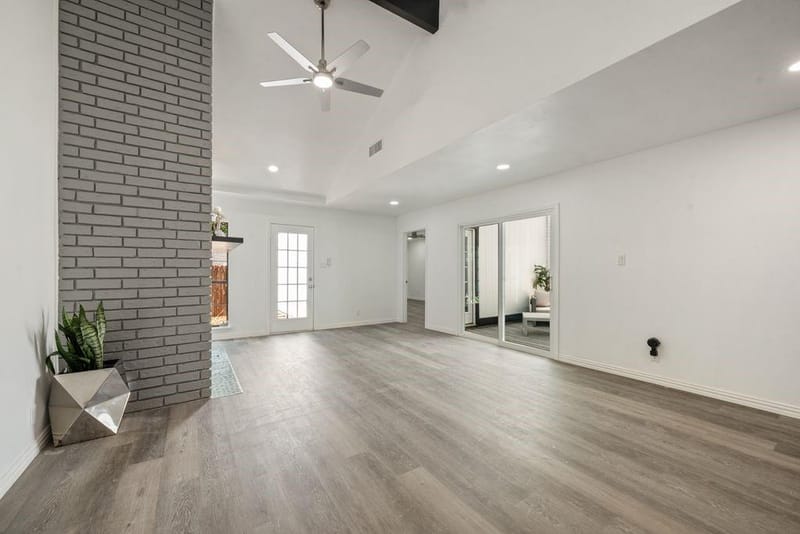 6215 Post Oak Terrace, Fort Worth TX 76112 - Photo 17