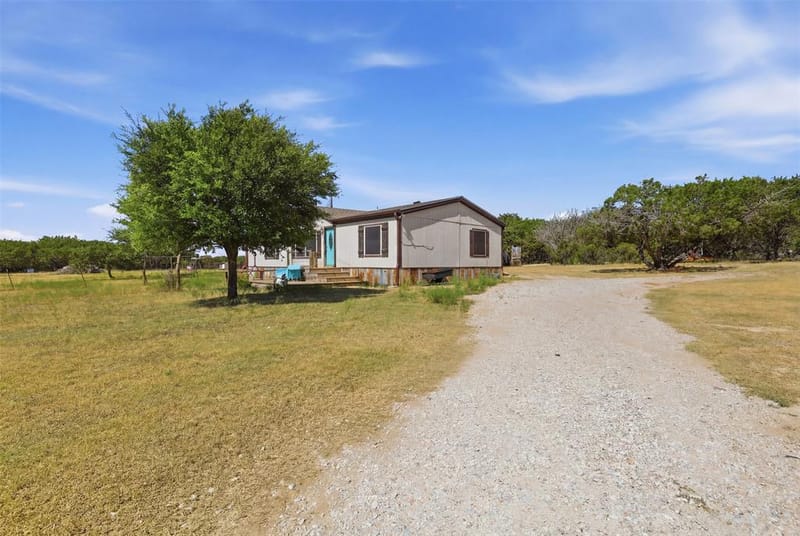 9132 Windmill Court W, Cleburne TX 76033 - Photo 3