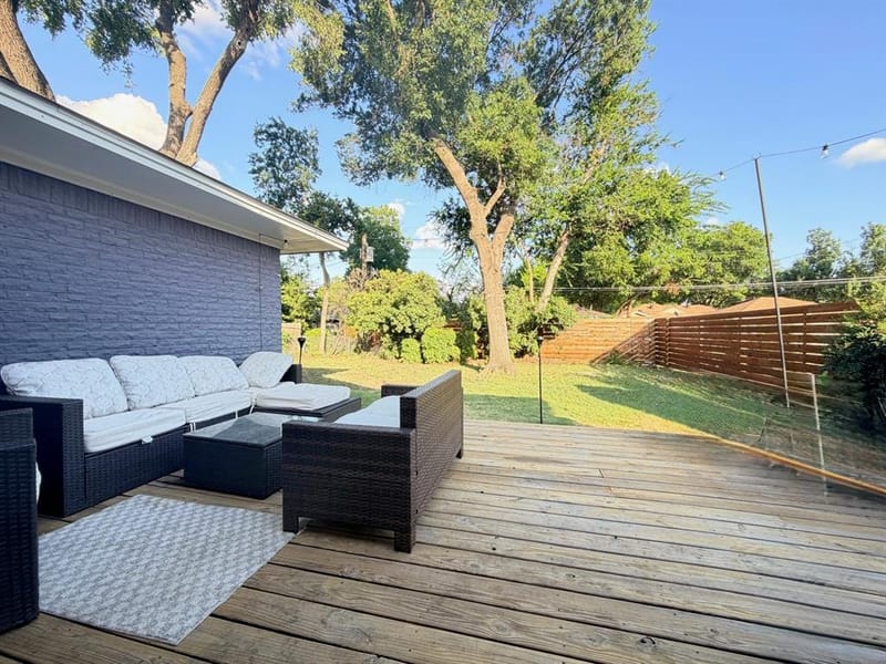 10208 San Lorenzo Drive, Dallas TX 75228 - Photo 16
