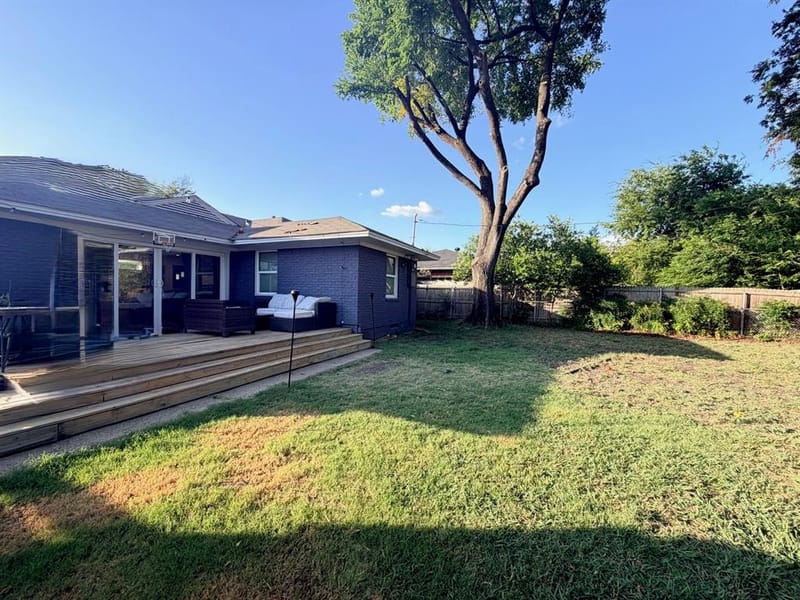 10208 San Lorenzo Drive, Dallas TX 75228 - Photo 14