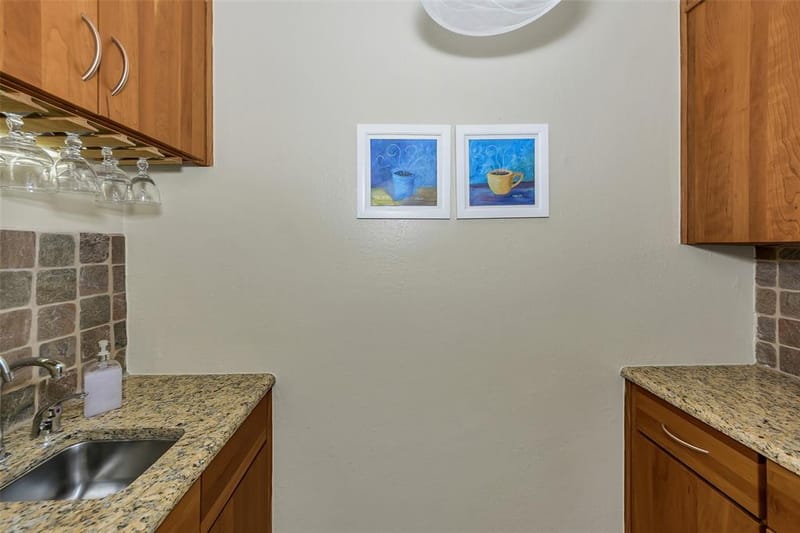 4020 Flintridge Drive, Irving TX 75038 - Photo 12