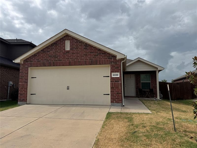 2430 Russell Street, Crandall TX 75114 - Photo 2