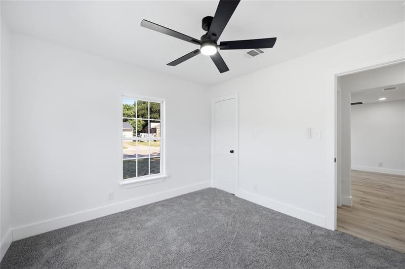 2321 Eastover Avenue, Fort Worth TX 76105 - Photo 10