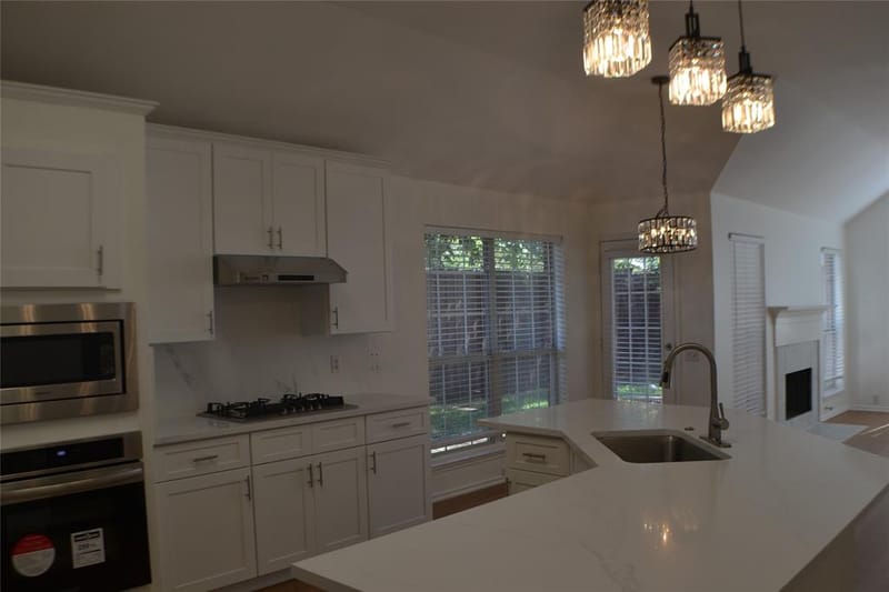 2452 Brycewood Lane, Plano TX 75025 - Photo 9
