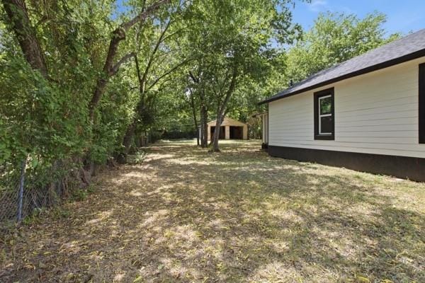 910 Loney Street, Fort Worth TX 76104 - Photo 9