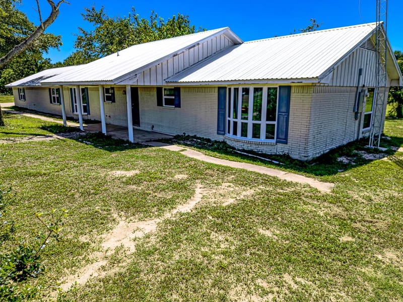 800 Vz County Road 4105, Canton TX 75103 - Photo 2