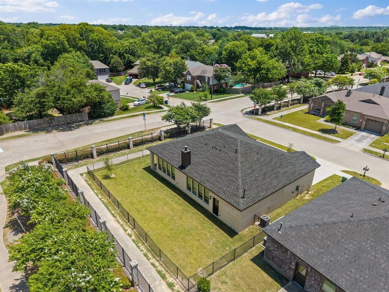 3700 Creek View Drive, McKinney TX 75071 - Photo 33