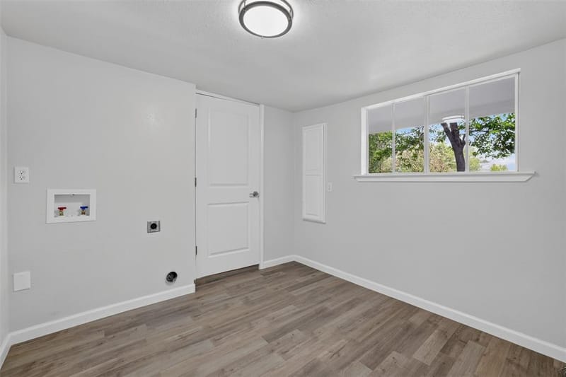 924 Nolte Drive, Dallas TX 75208 - Photo 23