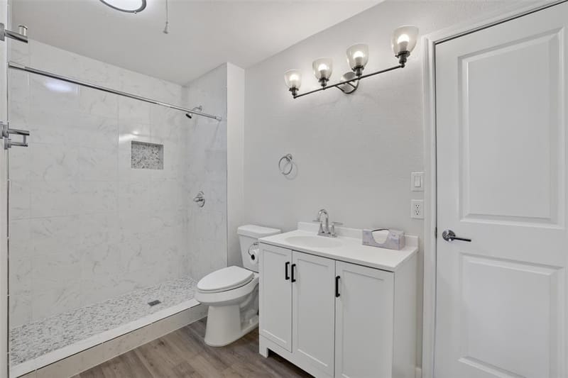 924 Nolte Drive, Dallas TX 75208 - Photo 16