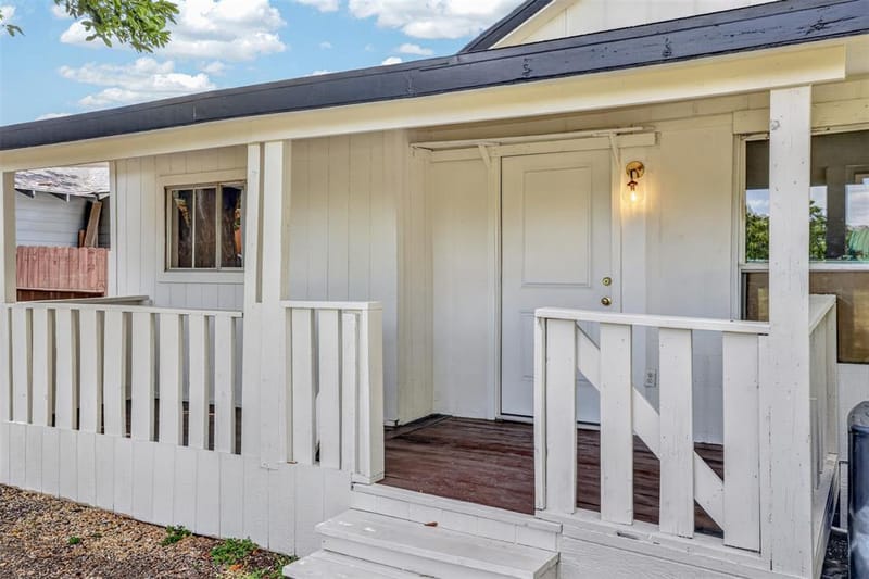 924 Nolte Drive, Dallas TX 75208 - Photo 28