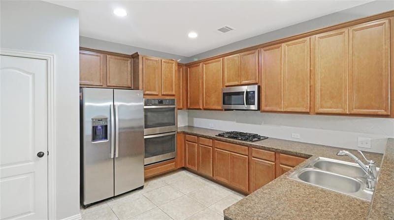 2981 Cattle Baron Drive, Little Elm TX 75068 - Photo 12