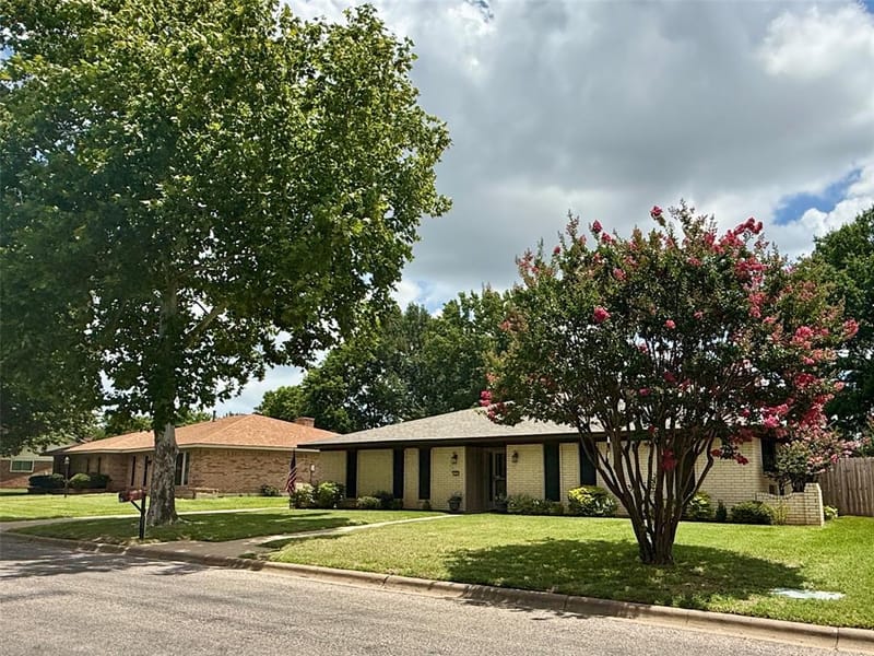 3005 Anthony Drive, Sherman TX 75092 - Photo 3