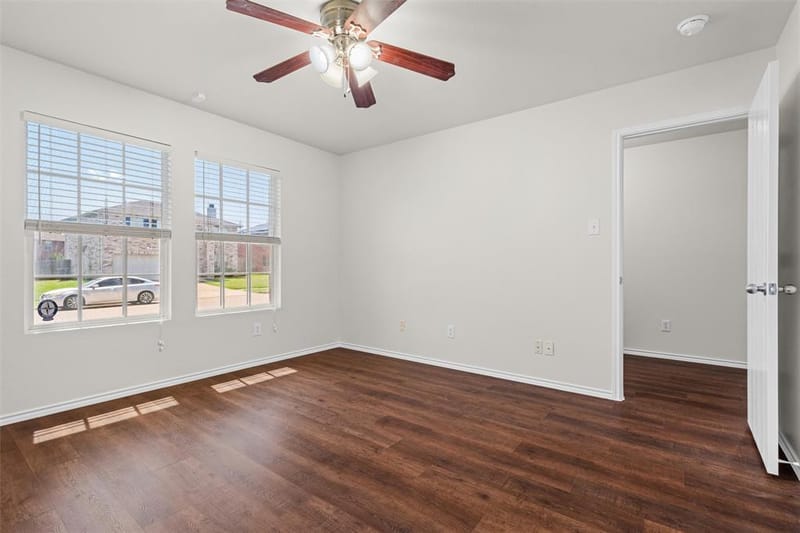 8421 River Bluffs Drive, Arlington TX 76002 - Photo 14