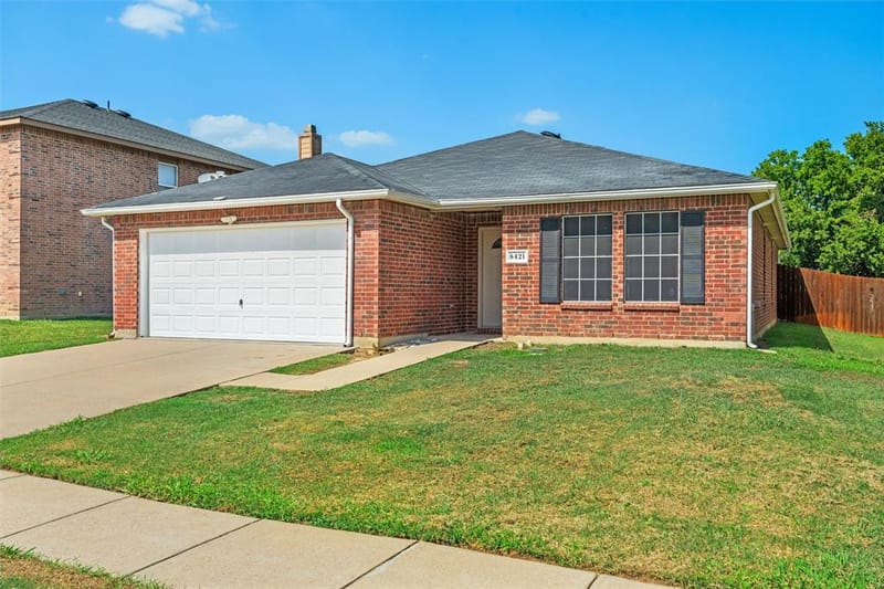 8421 River Bluffs Drive, Arlington TX 76002 - Photo 18