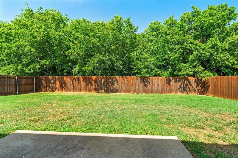 8421 River Bluffs Drive, Arlington TX 76002 - Photo 21