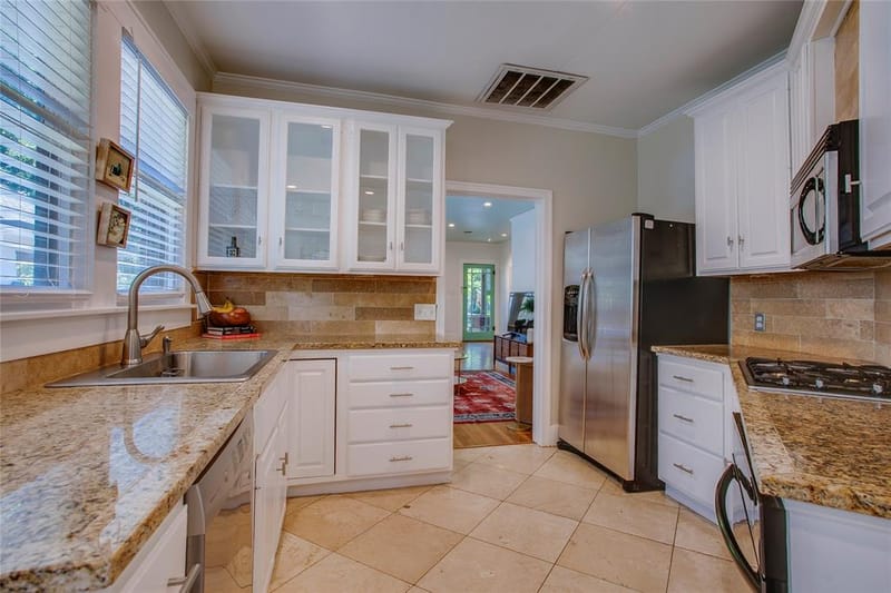 623 N Montclair Avenue, Dallas TX 75208 - Photo 17