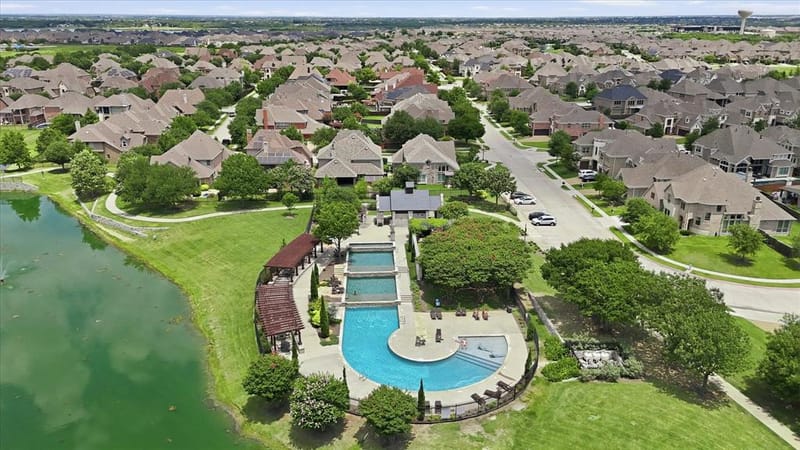 7821 Rosebank, The Colony TX 75056 - Photo 32