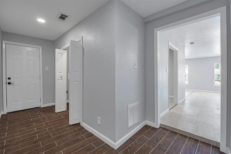 2647 Province Lane, Dallas TX 75228 - Photo 23
