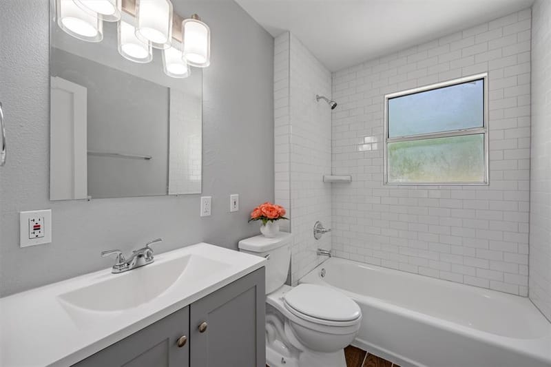 2647 Province Lane, Dallas TX 75228 - Photo 16