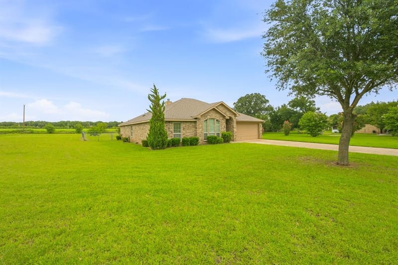 172 County Road 449, De Leon TX 76444 - Photo 2