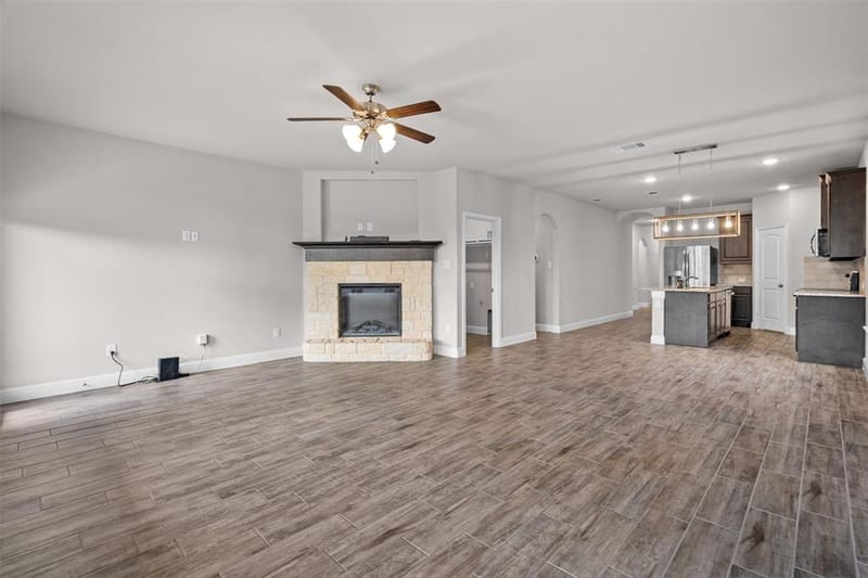 119 Happy Lane, Red Oak TX 75154 - Photo 5