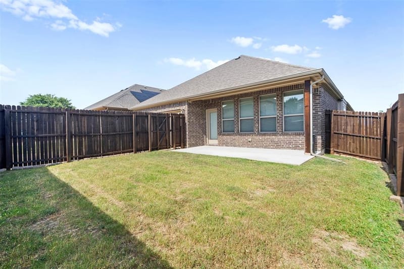119 Happy Lane, Red Oak TX 75154 - Photo 33