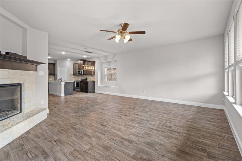 119 Happy Lane, Red Oak TX 75154 - Photo 4
