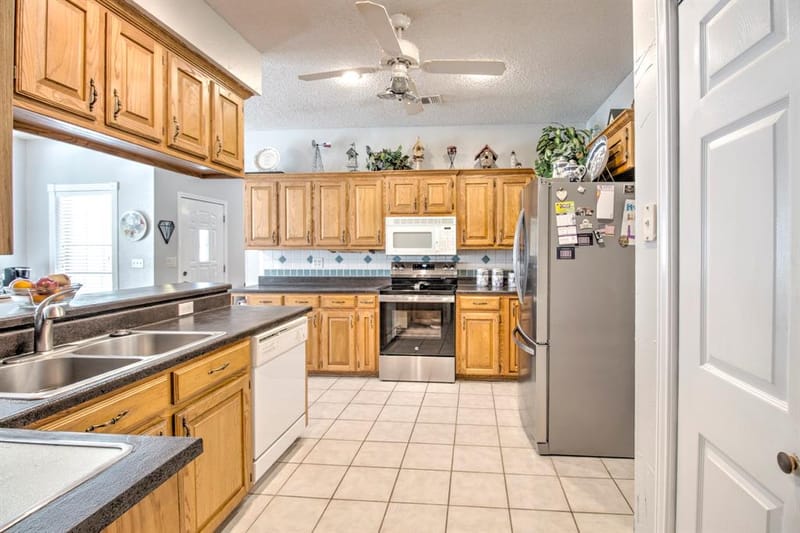 1219 Kiowa Drive E, Lake Kiowa TX 76240 - Photo 12
