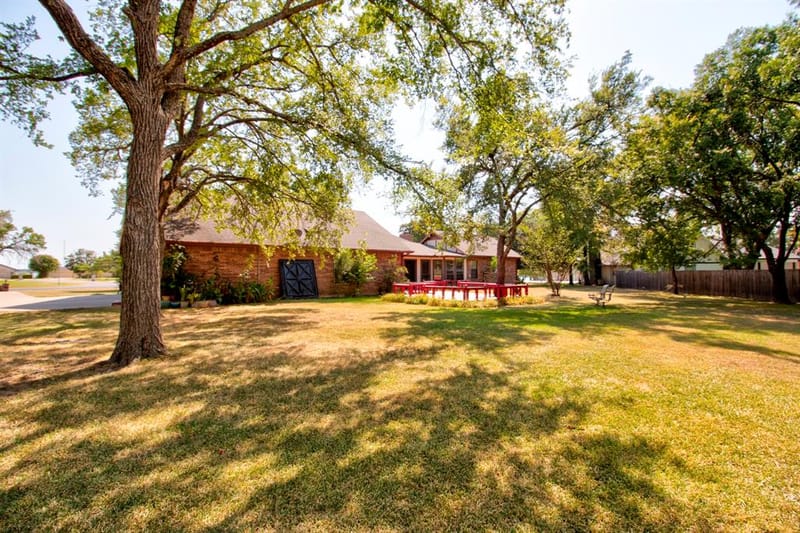 1219 Kiowa Drive E, Lake Kiowa TX 76240 - Photo 34