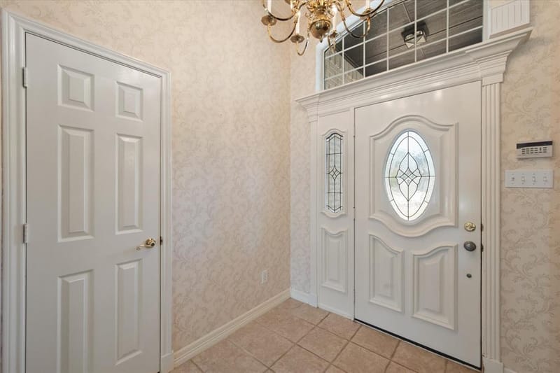 812 Turnberry Drive, Mansfield TX 76063 - Photo 6