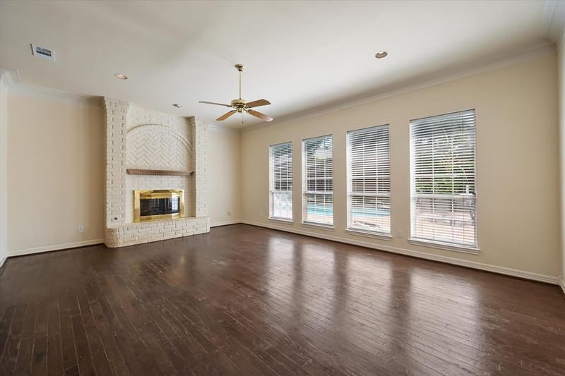 812 Turnberry Drive, Mansfield TX 76063 - Photo 12