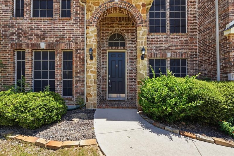 7120 Brekenridge Drive, Fort Worth TX 76179 - Photo 2