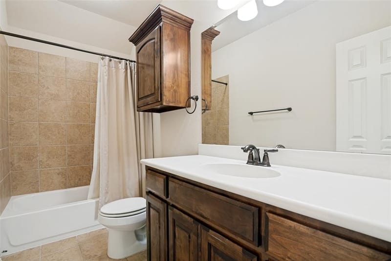 10715 Dixon Branch Drive, Dallas TX 75218 - Photo 23