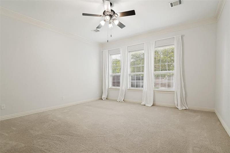 10715 Dixon Branch Drive, Dallas TX 75218 - Photo 14