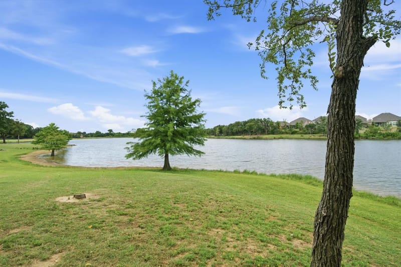 2703 Pottery Trail, Corinth TX 76210 - Photo 33