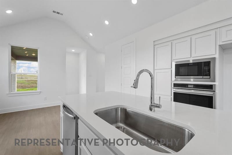728 Sagebrush Trail, Sherman TX 75092 - Photo 9