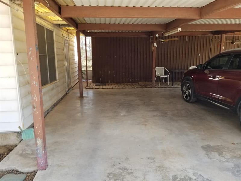 201 Hillcrest Drive, Nocona TX 76255 - Photo 7