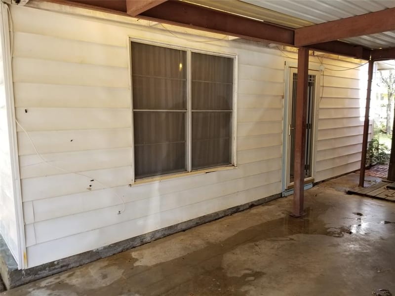 201 Hillcrest Drive, Nocona TX 76255 - Photo 9