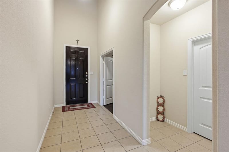 3052 Seabrook Drive, Little Elm TX 75068 - Photo 3