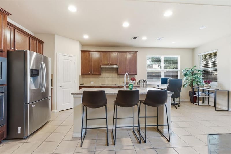 3052 Seabrook Drive, Little Elm TX 75068 - Photo 9