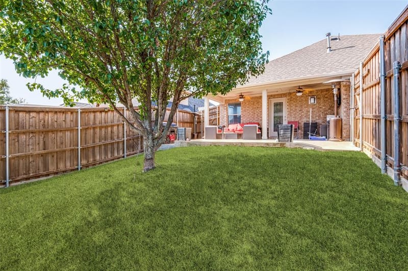 437 Castle Street, DeSoto TX 75115 - Photo 24
