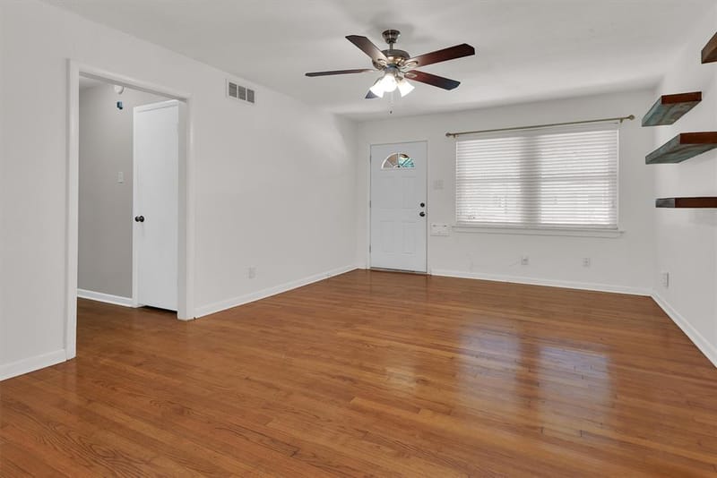 2209 Costa Mesa Drive, Dallas TX 75228 - Photo 6