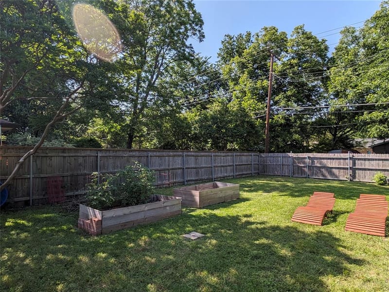 2209 Costa Mesa Drive, Dallas TX 75228 - Photo 20