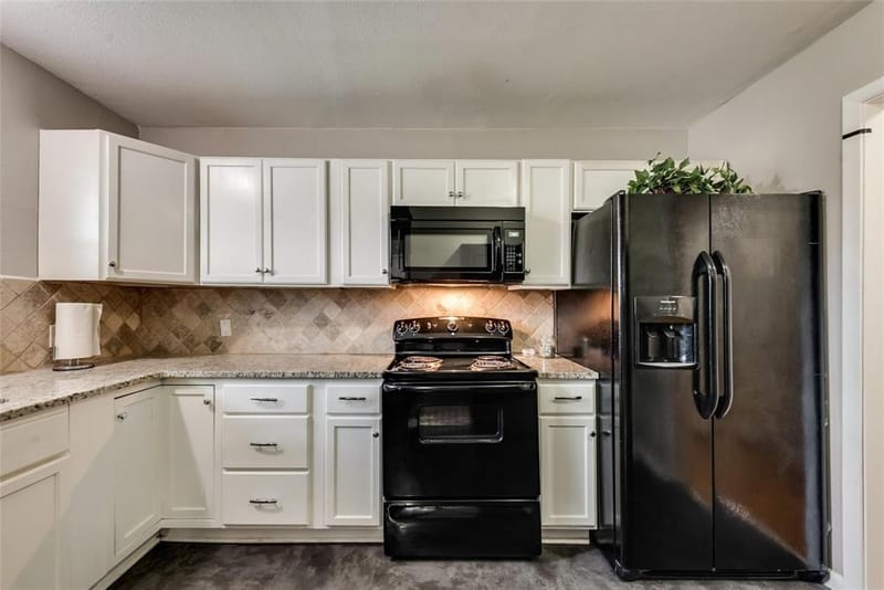 2209 Costa Mesa Drive, Dallas TX 75228 - Photo 10